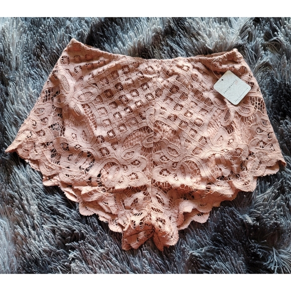 Free People Adella Blush Lace Shorts - Picture 8 of 13